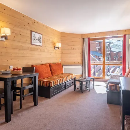 Pierre & Le Tikal 3*