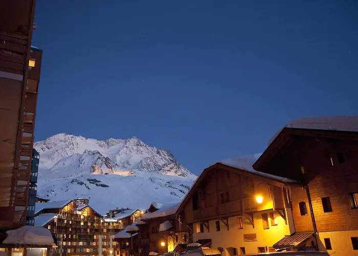 Pierre & Le Tikal 3*