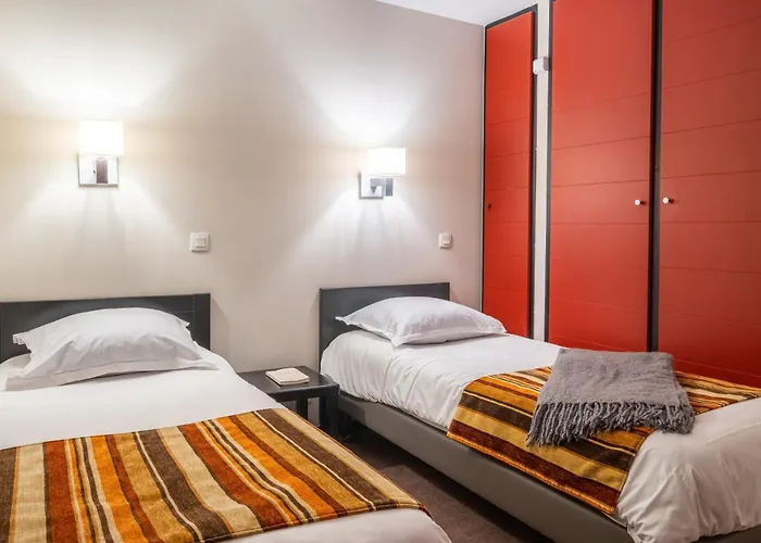 Pierre & Le Tikal 3*